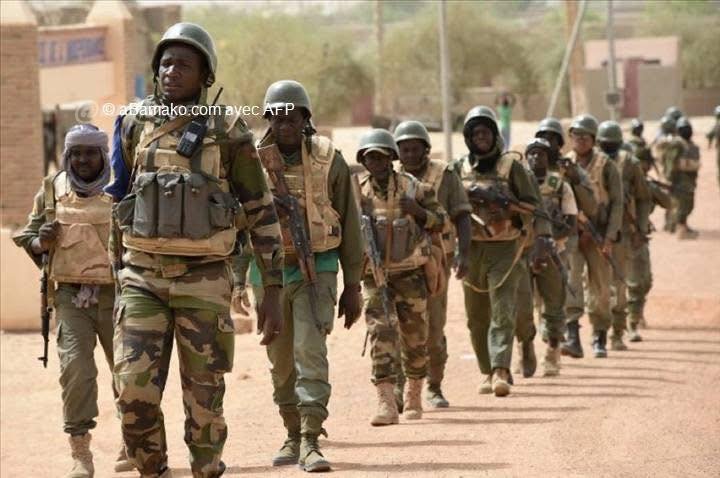 Diplomatie/ Après les attaques terroristes : la France demande à ses ressortissants de quitter '' temporairement '' le Mali 