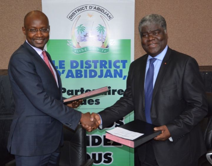 Politique de logements du Président de la République : Mambé signe une convention portant sur la construction de 3000 habitations