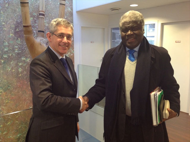 Matériel médical, médicaments : Mambé signe des accords avec la fédération des hôpitaux français