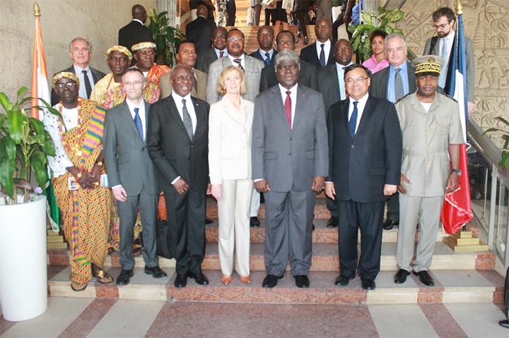 Nicole Bricq (Ministre français du Commerce extérieur) à Beugré Mambé : 