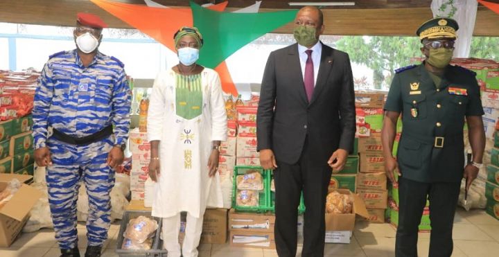 Covid-19: les forces de défense et de sécurité reçoivent des dons