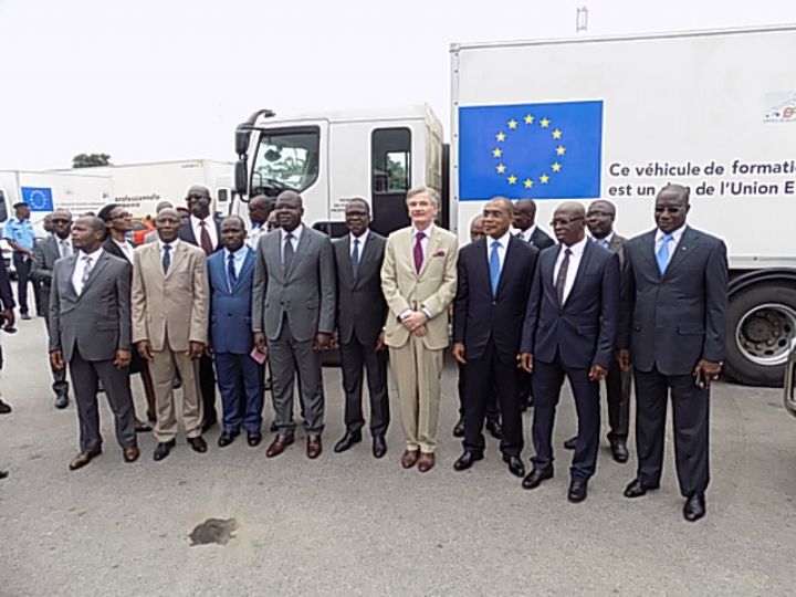 Côte d’Ivoire/ Du matériel roulant et des équipements informatiques à des structures du réseau routier