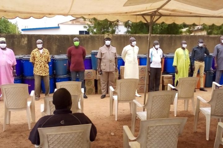 Covid-19: dons du Premier ministre aux populations du département de Tengréla