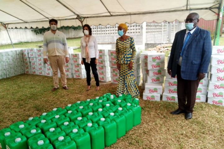 COVID 19: la société Adam Afrique offre des denrées de première nécessité au ministère de la Famille