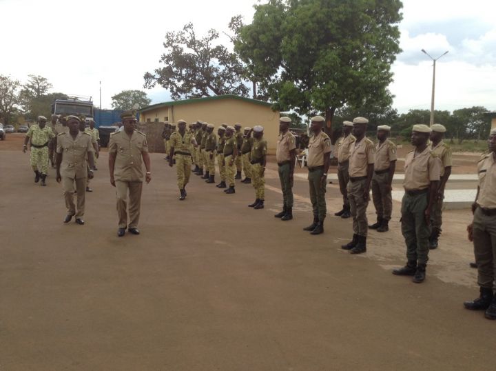 Ferké : le directeur général des douanes condamne les actes de vandalisme perpétrés par des commerçants à l’encontre de ses agents