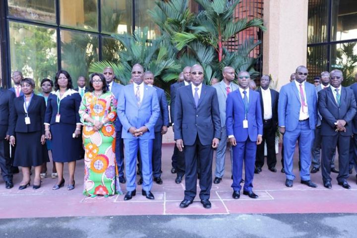 Civisme : le ministre Koné Adama préside une cérémonie d’honneur au Drapeau National au Trésor public