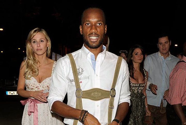 Football International : Drogba encore honoré