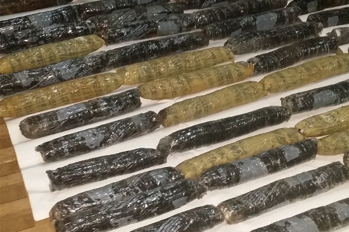 Plus d’une tonne de cocaïne évaluée à plus de 25 milliards de francs FCFA saisie par la gendarmerie à Abidjan