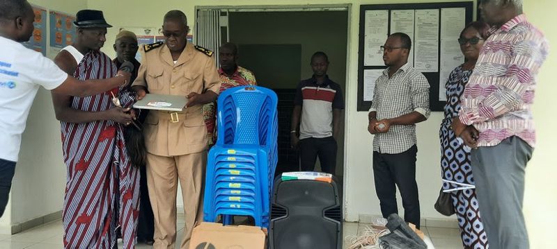 Du matériel de travail à la cellule civilo-militaire de Nassian