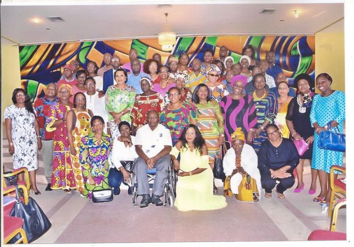 Education nationale / Lycée professionnel de Yopougon: l’Amicale des anciens étudiants rend hommage à leur directrice Béatrice Tanoh