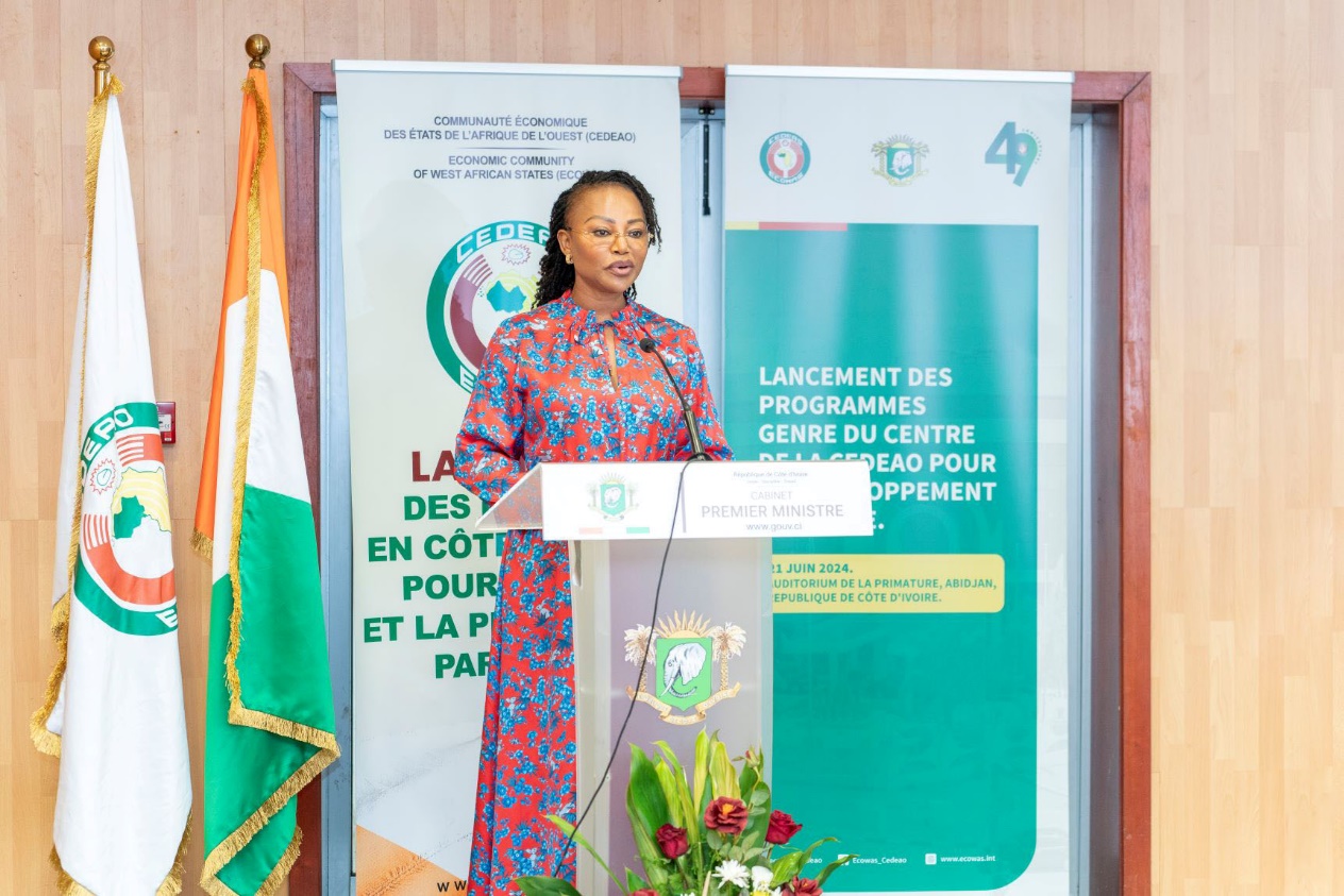 Égalité des sexes et autonomisation des femmes : les programmes genre de la  CEDEAO lancés par le Premier Ministre Robert Beugré Mambé - Abidjan.net News