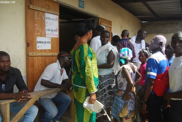 Massacres des populations civiles, affrontements armés à Abidjan, appels de Blé Goudé, risques de conflits ethno-religieux / Le peuple a-t-il voté Ouattara pour mourir ?