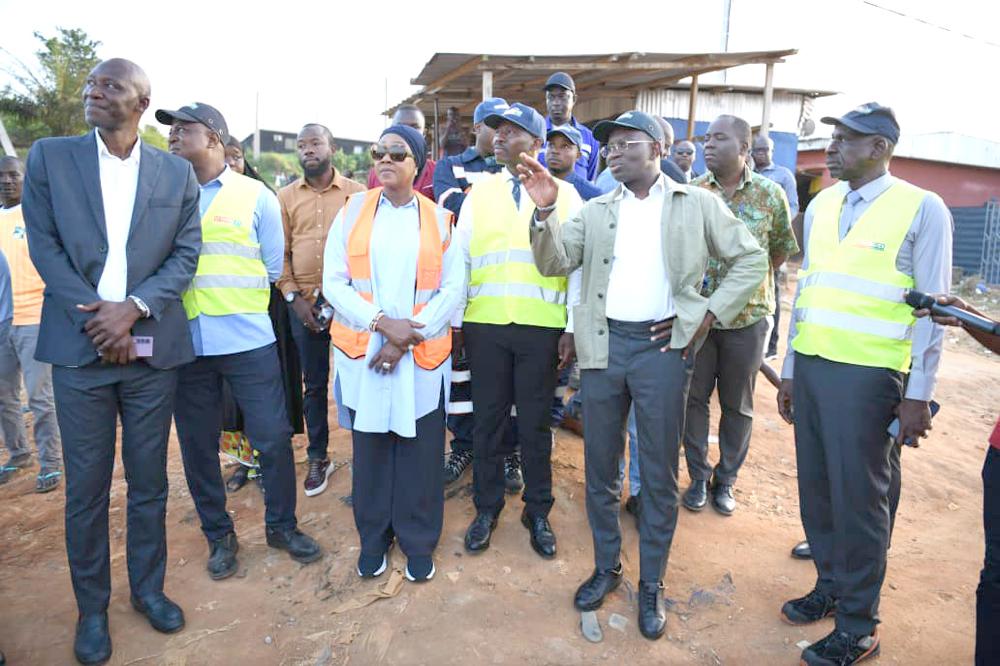 Électrification : de nombreux nouveaux quartiers de la commune d'Anyama désormais connectés au réseau électrique