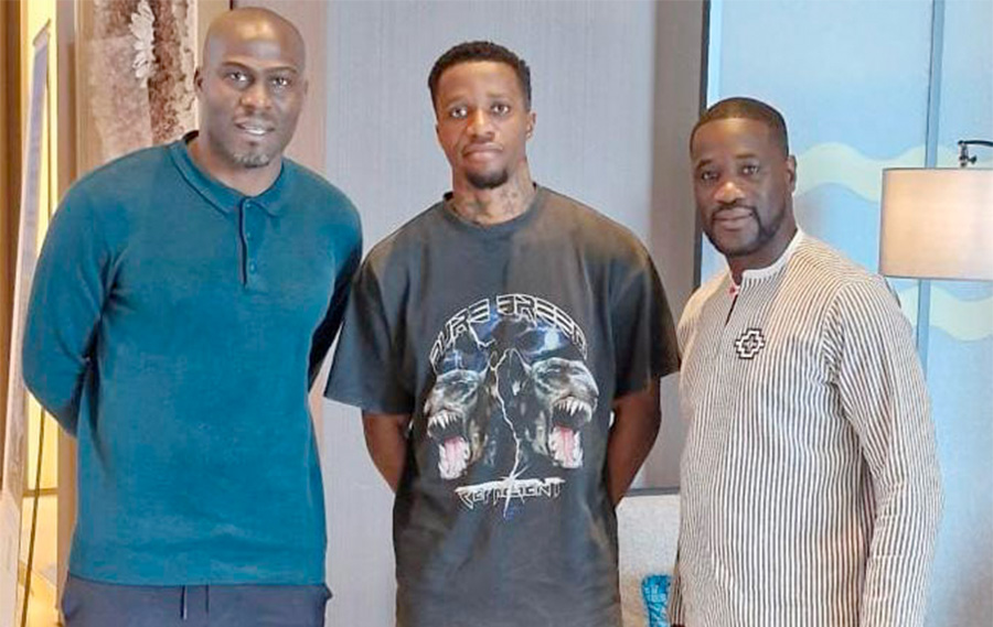 Éléphants de Côte d’Ivoire : Emerse Faé discute avec Wilfried Zaha à Galatasaray