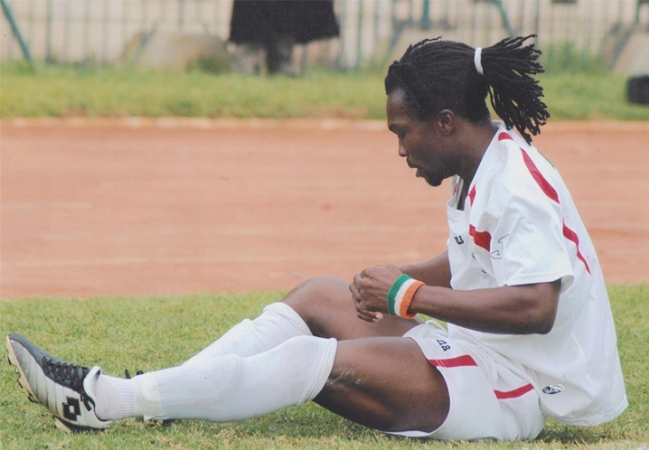 Interview / Elvis Yao (footballeur professionnel) : ’’Aujourd’hui mon objectif est de faire monter le TAS en 1ère en division’’