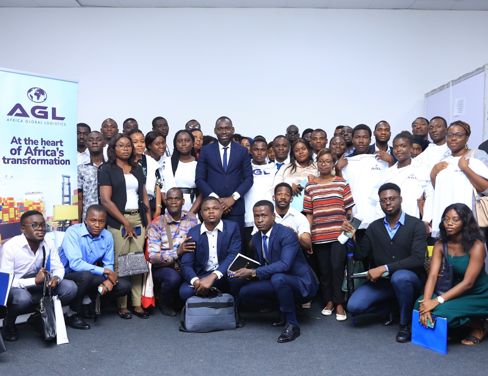 Employabilit des jeunes AGL C te d Ivoire renouvelle son