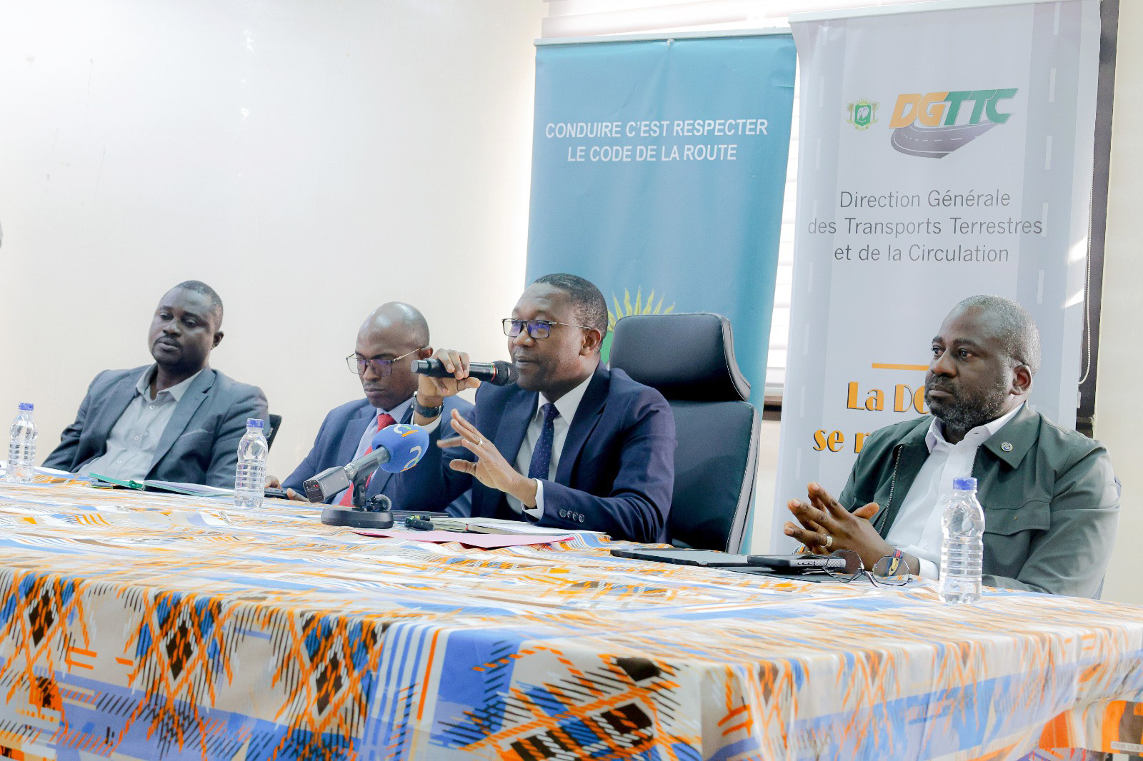 Engins à deux et trois roues : la mesure de restriction de circulation sur le boulevard Houphouët-Boigny suivie à 80%