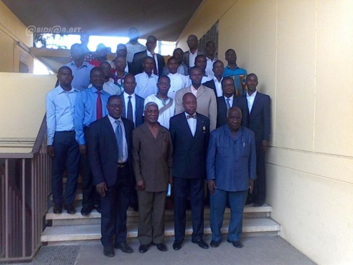 Performance du système éducatif : Les enseignants bivalents de mathématiques et physiques formés par l’ASCAD