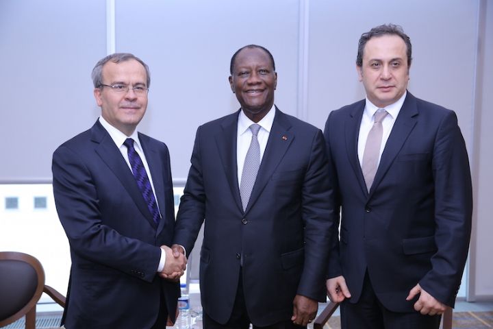 Forum d’Affaires ivoiro – turc: le Président Alassane OUATTARA accorde des entretiens aux opérateurs économiques turcs