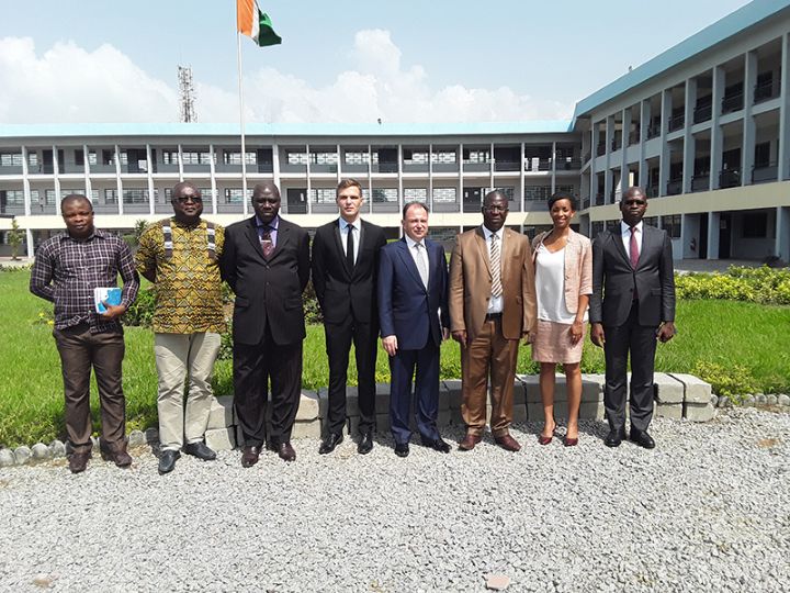 Ecole Supérieure Africaine des Techniques de l’Information et de la Communication et la Chambre de Commerce Européenne signent un partenariat