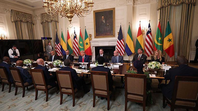 Qu'est-ce qui se cache derrière l'invitation par Trump de cinq présidents africains à la Maison Blanche ?