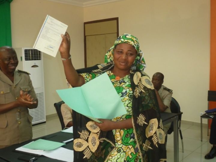 Nationalité par déclaration: Des requérants d’Abengourou reçoivent leurs certificats