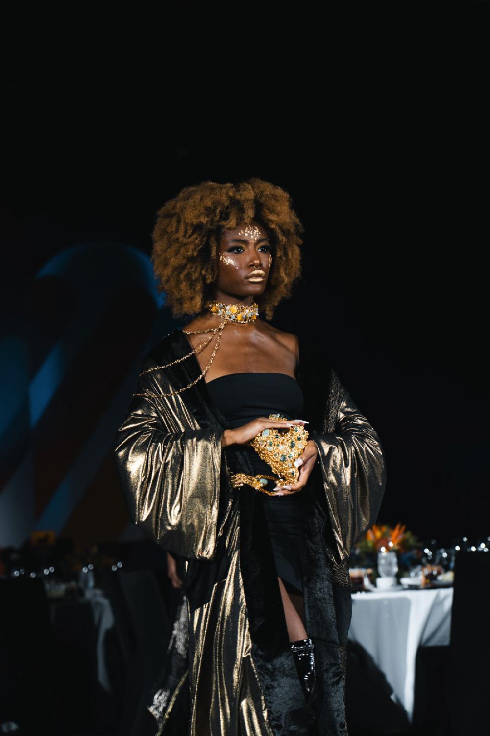 Fashion Week de New York 2025 : l’art ancestral africain côtoie la mode et l’intelligence artificielle