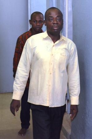 Il se faisait passer pour un agent du ministère du Commerce : la police met la main sur un truand