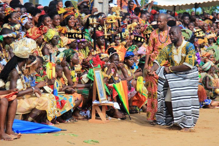 Le passage à l’âge adulte d’une génération de jeunes fêté à Toupah, un village à l’ouest d’Abidjan