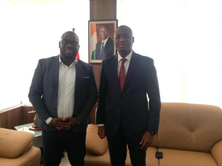 Forum ETRE et VIVRE / Le Ministre de la Communication, Sidi Touré apporte son appui au premier forum du développement humain initié par Esprit Magazine.