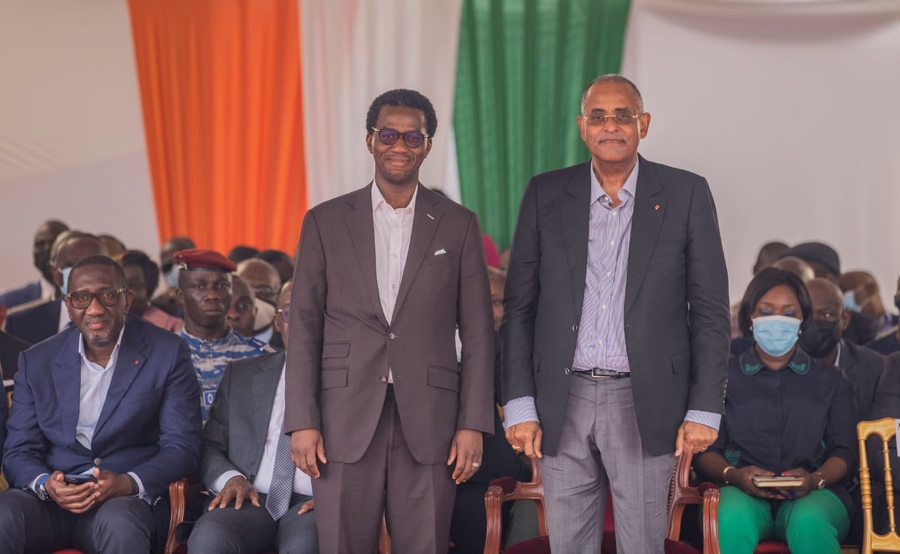 Filières agricoles : le Premier Ministre Patrick Achi visite la Société Sud Comoé Caoutchouc