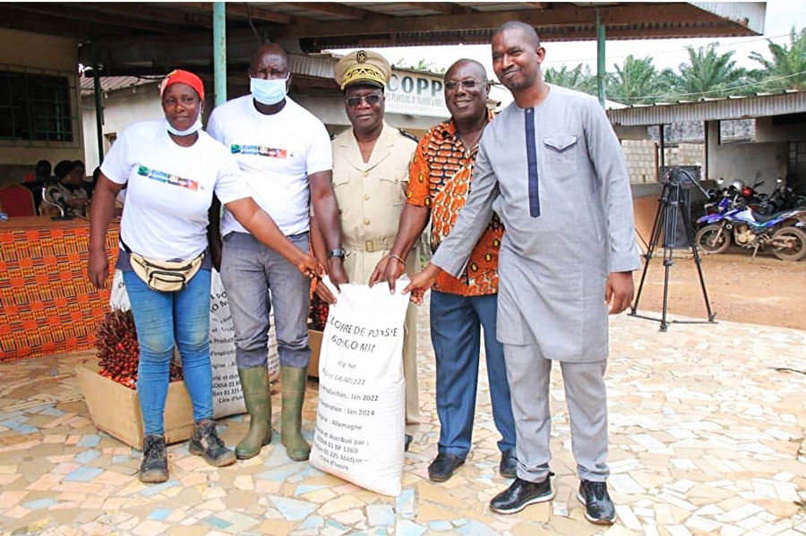 Filières Hévéa et Palmier à huile : le Conseil Hévéa Palmier à Huile lance officiellement l'opération de distribution des engrais