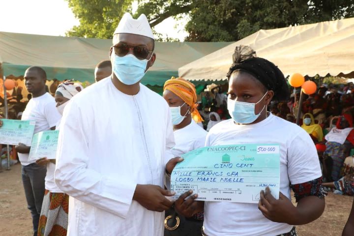 Financement de projets, amélioration de l’employabilité dans la Région du Kabadougou: plus de 2 milliards F CFA mis à la disposition de 6 690 jeunes