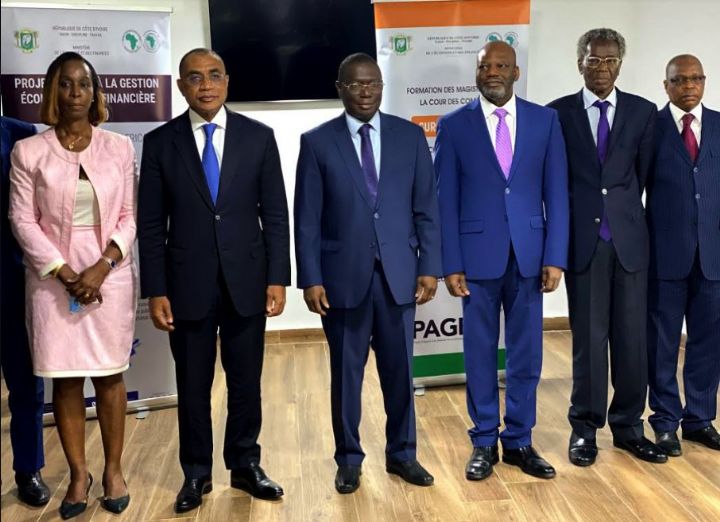 Budget Programme : une quarantaine de magistrats de la Cour des comptes ivoirienne en formation à Abidjan