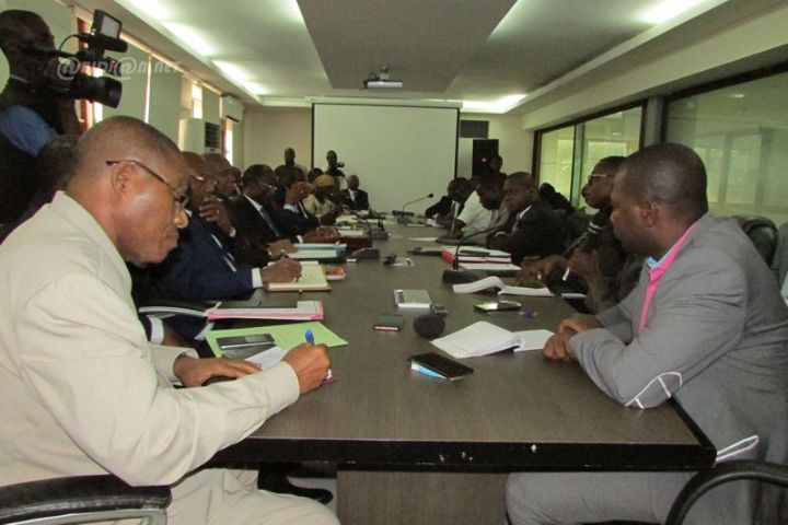 Côte d’Ivoire : Les fonctionnaires maintiennent leur grève 