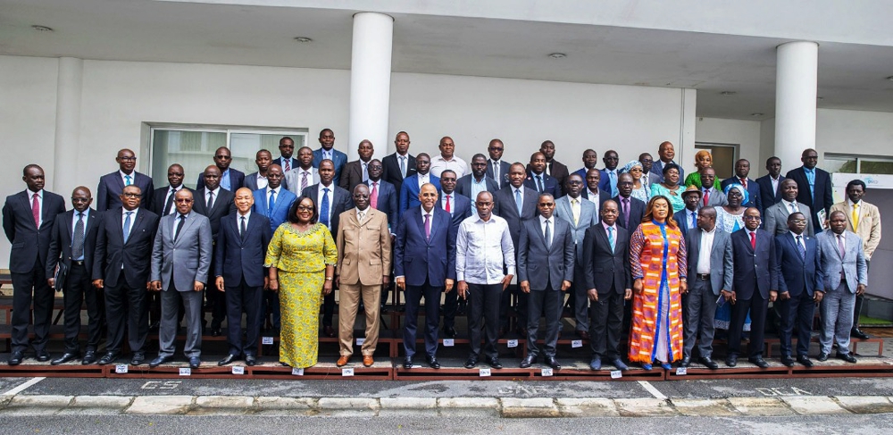 Fonction Publique : Le Premier ministre Patrick Achi préside la signature d’une nouvelle trêve sociale couvrant la période 2022-2027 ce lundi 8 août