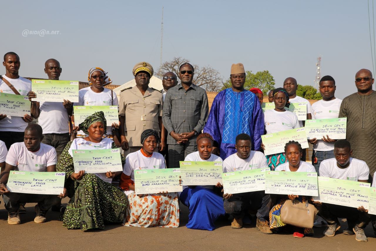 Fonds d'appui aux acteurs du secteur informel de Korhogo: 278 acteurs reçoivent 69 500 000 FCFA