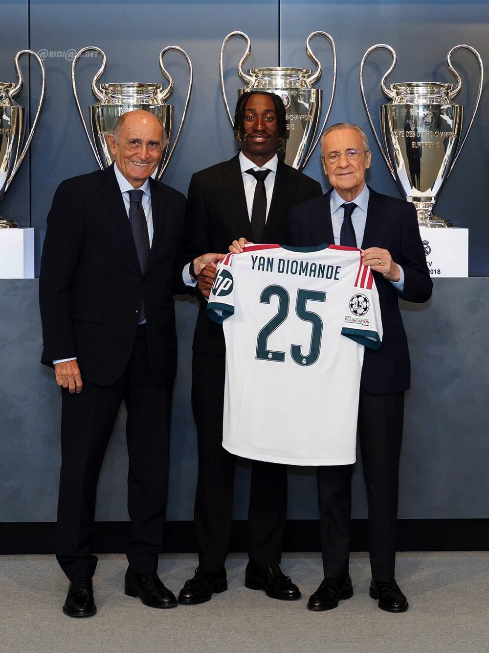 Football : Yan Diomandé officiellement présenté au Real Madrid