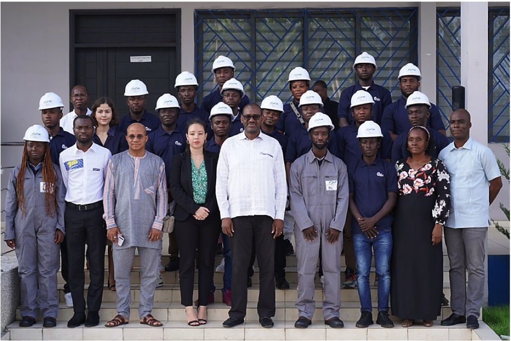 Formation professionnelle dans les métiers du BTP : 17 apprenants à Egletons, en France, pour apprendre la conduite d'engins en six semaines