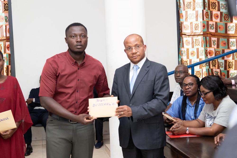 Formation technique et professionnelle : le ministre N'Guessan Koffi offre à 91 apprenants un séjour linguistique d'un mois au Ghana