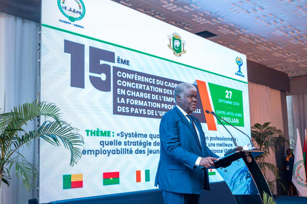 Formation technique et professionnelle : le Premier Ministre, Robert Beugré Mambé, partage l'exemple ivoirien aux autres pays de l'UEMOA