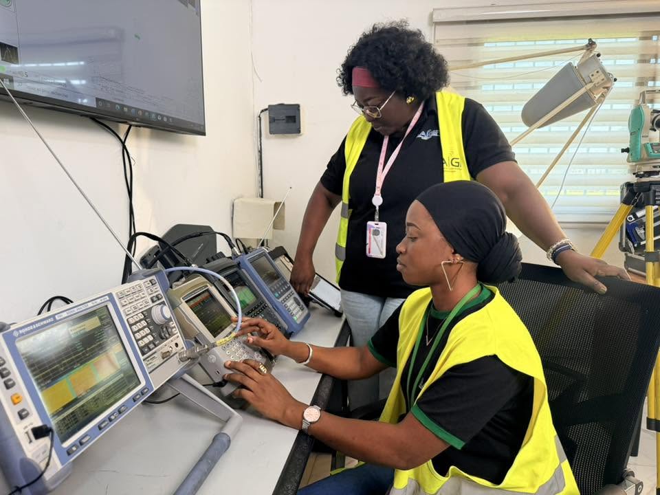 Fréquences radioélectriques : Tout savoir sur leur gestion et leur contrôle en Côte d’Ivoire, ce mardi 29 septembre