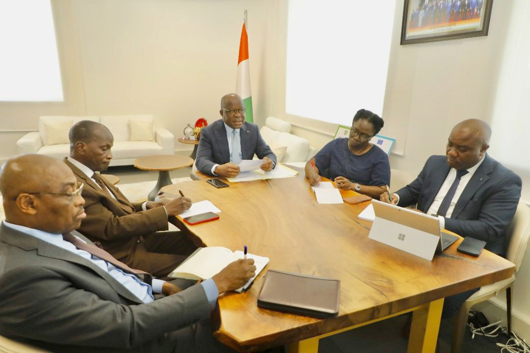 Généralisation de la CMU : Le ministre Pierre N'Gou Dimba instruit ses collaborateurs à veiller au respect des mesures gouvernementales