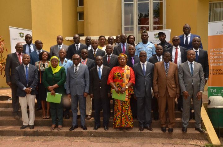 Lutte contre la corruption dans l’administration publique: la Haute autorité pour la bonne gouvernance et l’INS lancent une étude