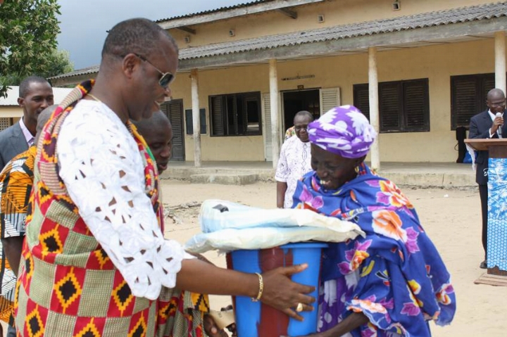 Bassam: élections municipales / Ollo Germain ( indépendant) / “je veux apporter la paix et le développement”