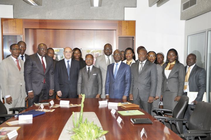 Bancassurance : on force la main !
