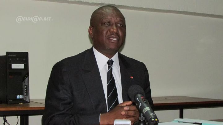 Fin du processus de désarmement: le ministre de la sécurité met en garde les personnes en armes non autorisées (Communiqué)