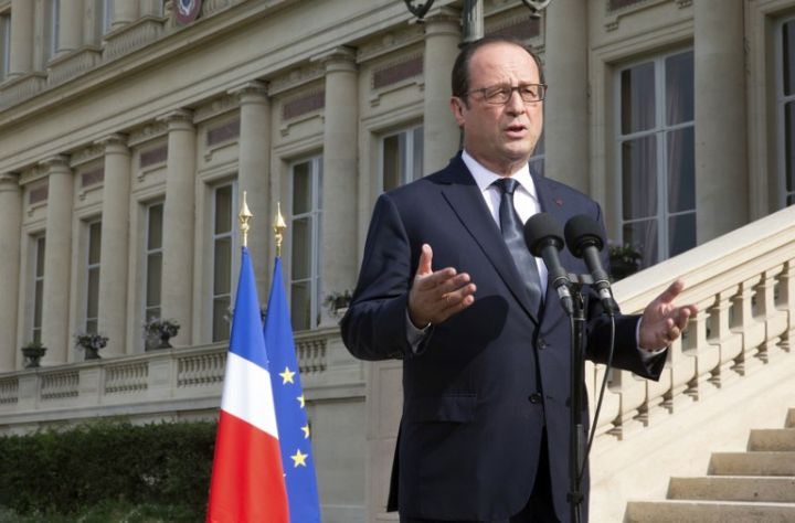 Hollande à Dakar insiste sur les 