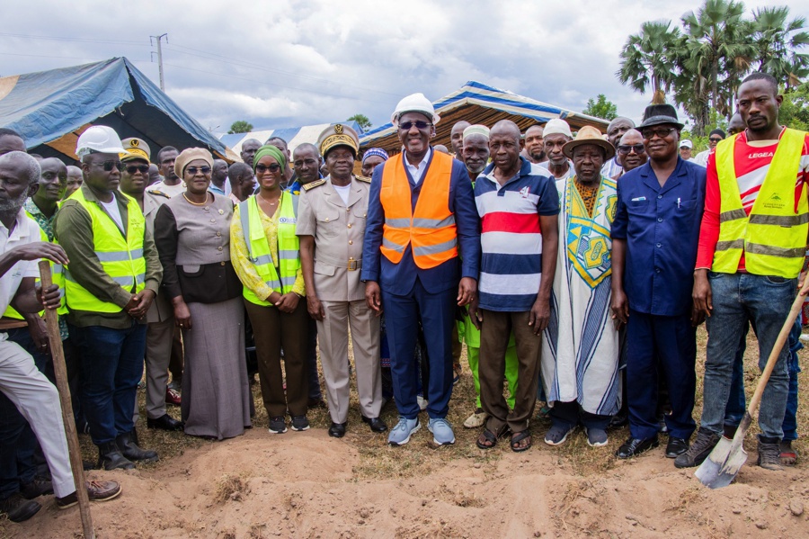 Yamoussoukro/Couverture en eau potable : le Ministre Souleymane Diarrassouba procède au lancement des travaux de construction du château d’eau de Badala