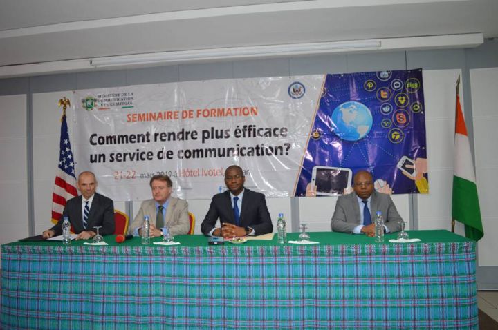 Renforcement de capacité : Les directeurs de communication des ministères en formation